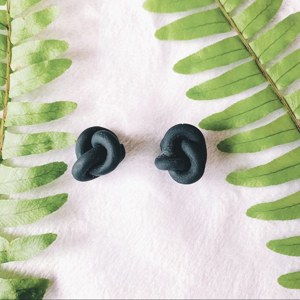 Handmade🌿 | Polymer Clay Studs
